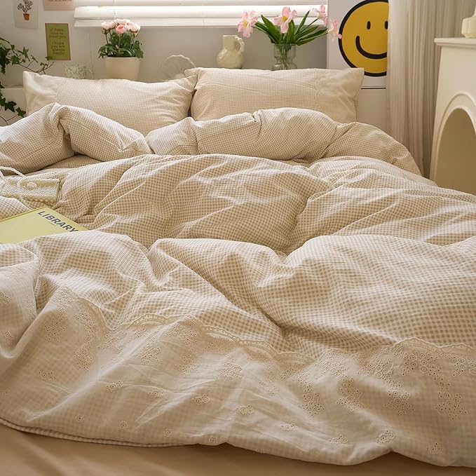 LifeTB Tan Gingham Duvet Cover King 3 Pieces Romantic Lace Duvet Cover Vintage Plaid Checkered Comforter Cover with 2 Pillowcases Soft Microfiber Beige Tan Grid Farmhouse Gingham Bedding Set