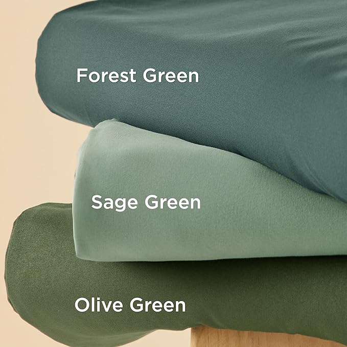 Bedsure Duvet Cover with Fitted Sheet Queen - Warm Deep Pocket, Hotel Luxury Soft Double Brushed Bedding Set with Zipper Closure, 1 Duvet Cover, 1 Fitted Sheet, 2 Pillow Shams, NO Comforter, Green