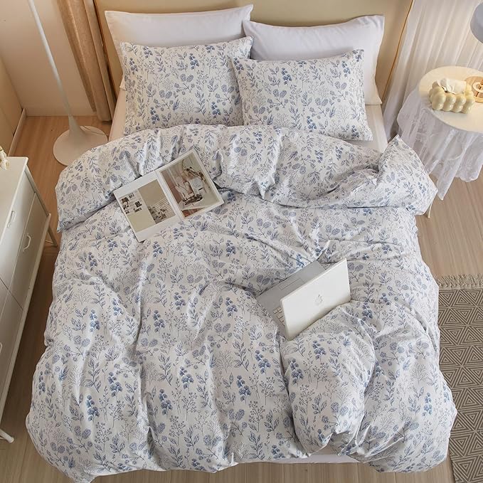 HighBuy Blue Floral Comforter Set Queen White Coquette Bedding Comforter Sets Queen Boho 3 Piece for Women Girl Cottagecore Blue Flower Comforter Set with 2 Pillowcases,Boho Bed Comforter Sets