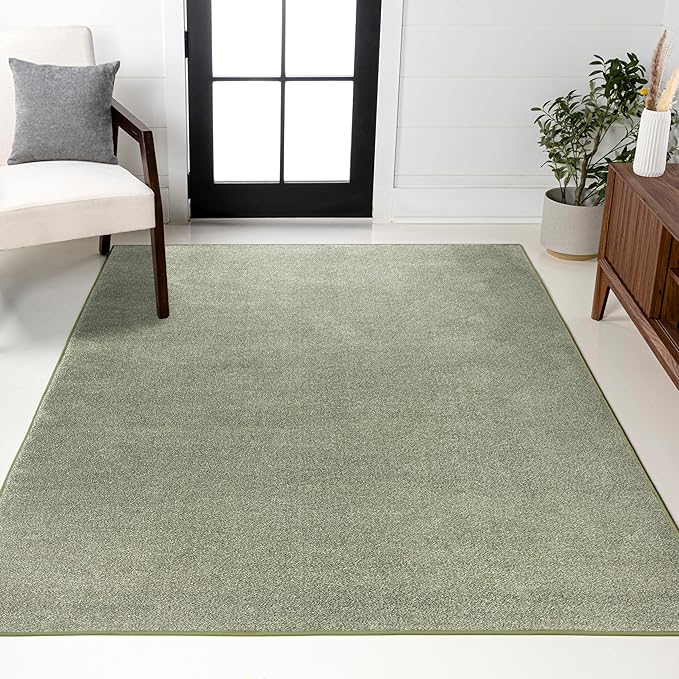 JONATHAN Y Haze Solid Low-Pile Green Indoor Area Rug 4x6, Coastal,Bohemian,Minimalist,Classic, Easy-Cleaning for Living Room,Bedroom,Kitchen,Pet Friendly,Non-Shedding (SEU100O-4)
