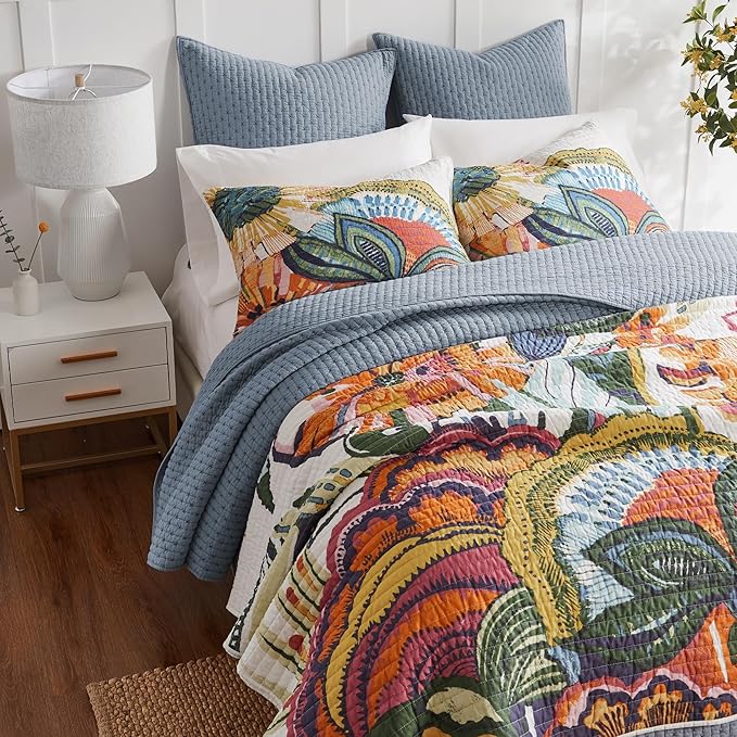 Levtex Home - Cross Stitch Chambray Quilt Set - Full/Queen Quilt + Two Standard Pillow Shams - Cross Stitched Pattern - Quilt Size (88x92in) and Pillow Sham Size (26x20in) - Reversible - Cotton Fabric