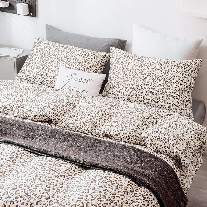 LifeTB Animal Cheetah Print Comforter Set King 3 Pieces Floral Leopard Print Comforter Set 1 King Comforter with 2 Pillowcases Chic Leopard Pattern Bedding