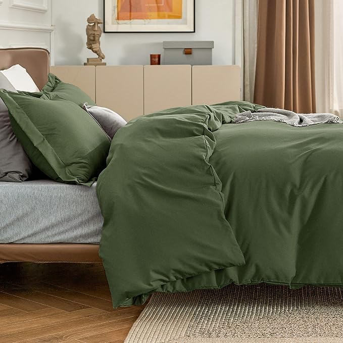 Bedsure Duvet Cover Oversized Queen Size - Soft Double Brushed Bedding Set for Kids & Adults, Zipper Closure, 3 Pieces, Includes 1 Duvet Cover (98"x98") & 2 Pillow Shams, NO Comforter, Olive Green