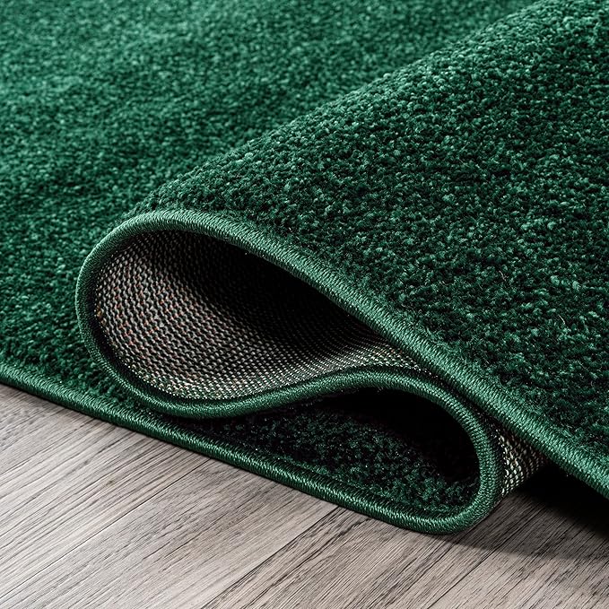 JONATHAN Y Haze Solid Low-Pile Emerald 3x5 Oval Indoor Area Rug, Coastal,Bohemian,Minimalist,Classic, Easy-Cleaning for Living Room,Bedroom,Kitchen,Pet Friendly,Non-Shedding (SEU100L-3OV)