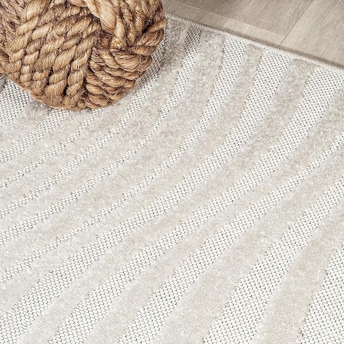JONATHAN Y Maribo High-Low Abstract Striped Cream/Ivory 10x14 Indoor/Outdoor Area Rug, Pet Friendly, Non-Shedding, Stain Resistant, Easy-Cleaning for Backyard, Patio (SCN103A-14)