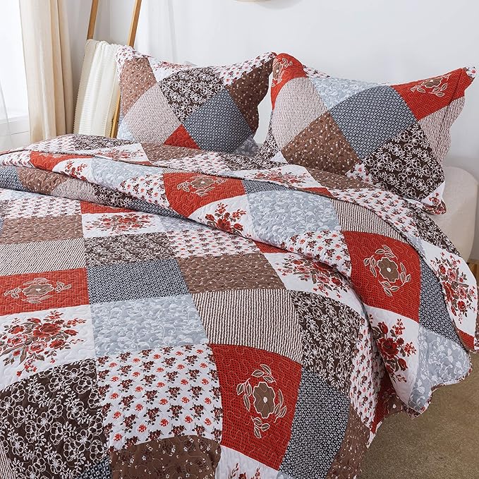 Travan Floral Printed Quilt Sets 3-Piece Super Soft Lightweight Queen Size Bedspread with Shams Reversible Quilted Bedding Set, Red, Queen