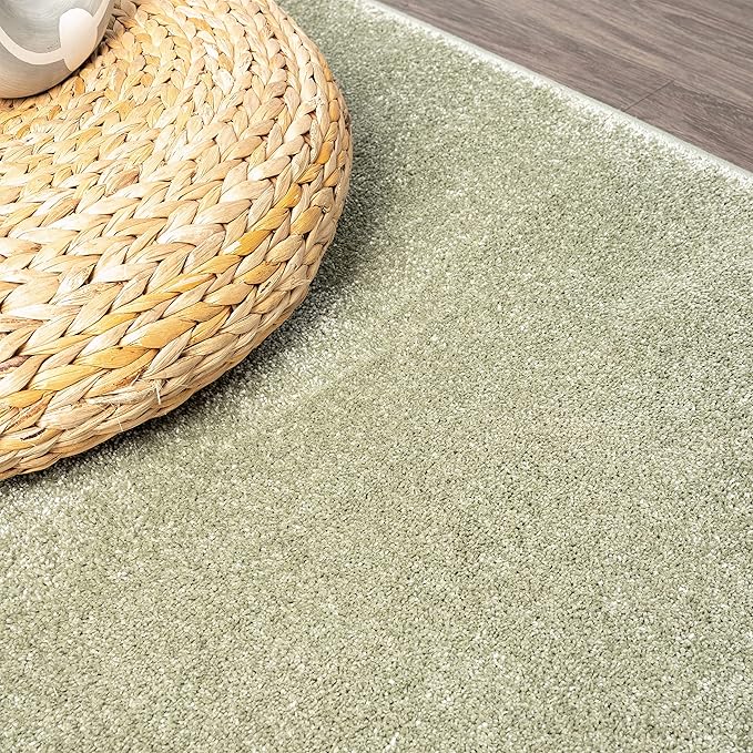 JONATHAN Y Haze Solid Low-Pile Green 7x7 Square Indoor Area Rug, Coastal,Bohemian,Minimalist,Classic, Easy-Cleaning for Living Room,Bedroom,Kitchen,Pet Friendly,Non-Shedding (SEU100O-7SQ)