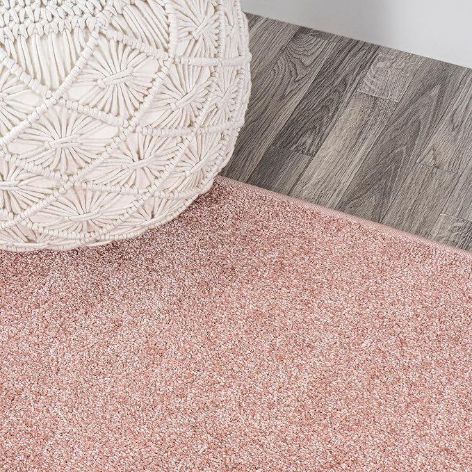 JONATHAN Y Haze Solid Low-Pile Pink Indoor Area Rug 5x8, Coastal,Bohemian,Minimalist,Classic, Easy-Cleaning for Living Room,Bedroom,Kitchen,Pet Friendly,Non-Shedding (SEU100P-5)